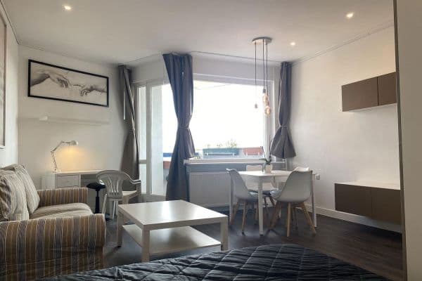 Pronájem bytu 1+1 42 m², Hubertusallee 6, Berlin, Berlín Pronájem bytu 1+1 42 m², Hubertusallee 6, Berlin, Berlín