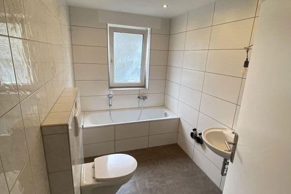 Pronájem bytu 3+1 71 m², Bretzenheim Pronájem bytu 3+1 71 m², Bretzenheim