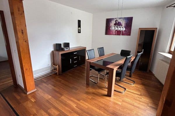 Pronájem bytu 3+1 60 m², Salemerstr. 5, Heiligenberg Pronájem bytu 3+1 60 m², Salemerstr. 5, Heiligenberg