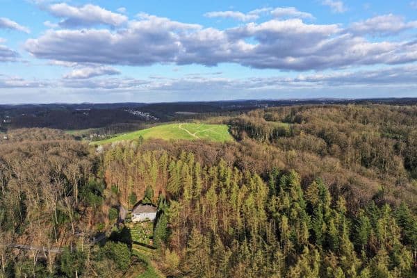 Prodej domu 115 m², pozemek 1.258 m², Elfringhauser Str. 113, Hattingen Prodej domu 115 m², pozemek 1.258 m², Elfringhauser Str. 113, Hattingen