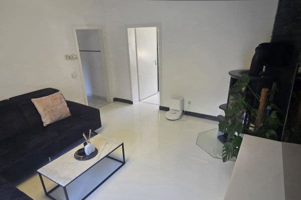 Pronájem bytu 3+1 85 m², Köln Pronájem bytu 3+1 85 m², Köln