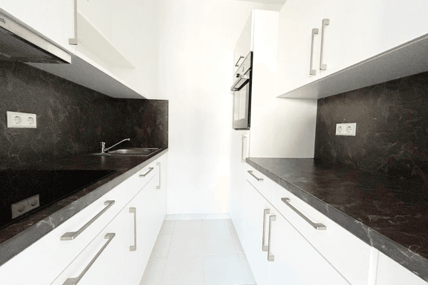 Pronájem bytu 1+1 29 m², Schützenstraße 31, Ludwigshafen Pronájem bytu 1+1 29 m², Schützenstraße 31, Ludwigshafen