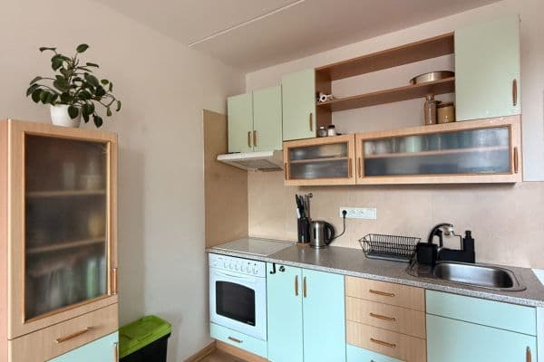 Pronájem bytu 2+kk 41 m², Zárubova, Praha Pronájem bytu 2+kk 41 m², Zárubova, Praha