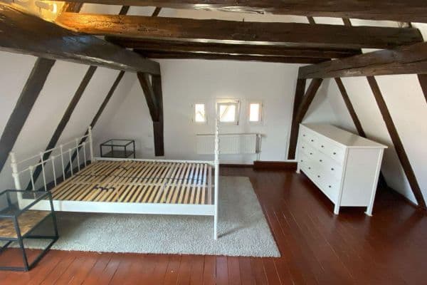 Pronájem bytu 2+1 60 m², Rathhausstr., Weissach Pronájem bytu 2+1 60 m², Rathhausstr., Weissach