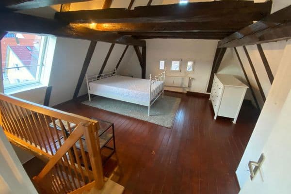 Pronájem bytu 2+1 60 m², Rathhausstr., Weissach Pronájem bytu 2+1 60 m², Rathhausstr., Weissach