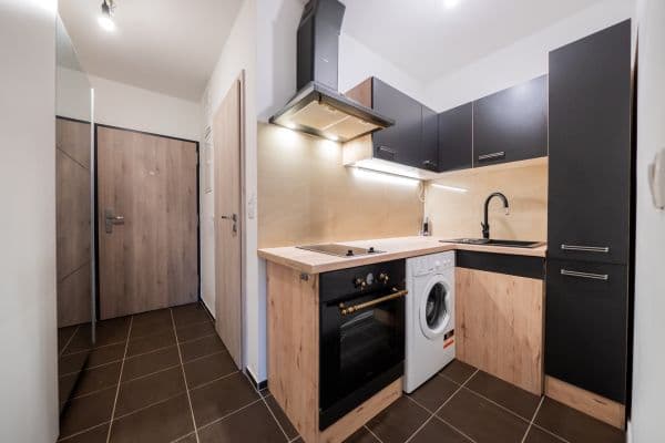 Pronájem bytu 1+1 46 m², Na Vyhlídce, Rosice Pronájem bytu 1+1 46 m², Na Vyhlídce, Rosice