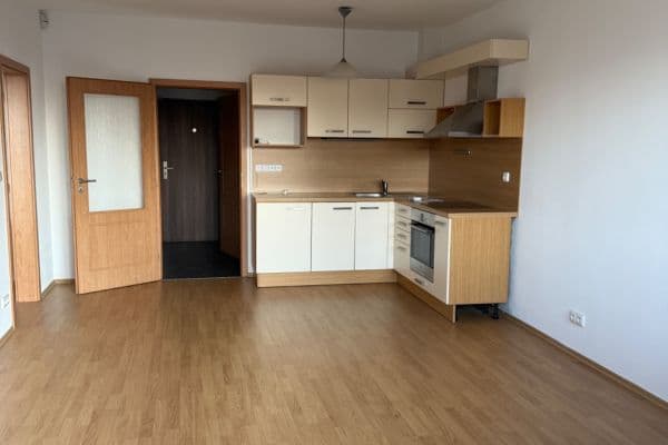 Pronájem bytu 2+kk 53 m², Michelangelova, Praha Pronájem bytu 2+kk 53 m², Michelangelova, Praha