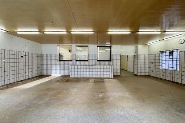 Pronájem nebytového prostoru 260 m², Bochumer Straße 36, Essen Pronájem nebytového prostoru 260 m², Bochumer Straße 36, Essen