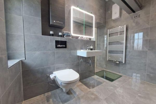 Pronájem bytu 3+1 20 m², Berlin, Berlín Pronájem bytu 3+1 20 m², Berlin, Berlín