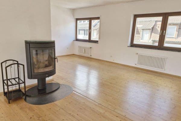 Pronájem bytu 4+1 128 m², Karlsruhe Pronájem bytu 4+1 128 m², Karlsruhe