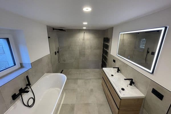 Prodej bytu 3+1 104 m², Schützengraben 9, Herzogenaurach Prodej bytu 3+1 104 m², Schützengraben 9, Herzogenaurach