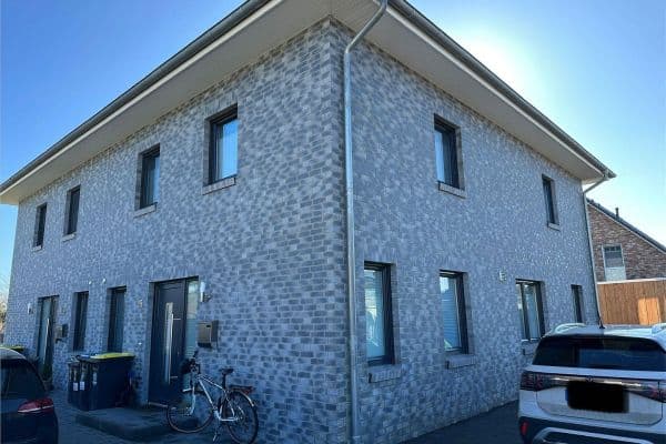 Pronájem domu 135 m², pozemek 666 m², Schwarmstedt Pronájem domu 135 m², pozemek 666 m², Schwarmstedt