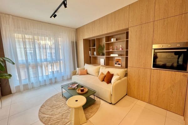 Pronájem bytu 1+kk 29 m², Krymská, Praha Pronájem bytu 1+kk 29 m², Krymská, Praha