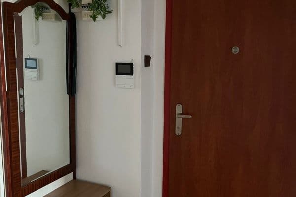 Pronájem bytu 3+kk 54 m², Hlavní, Praha Pronájem bytu 3+kk 54 m², Hlavní, Praha