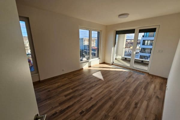 Pronájem bytu 2+kk 61 m², Poděbradská, Praha Pronájem bytu 2+kk 61 m², Poděbradská, Praha
