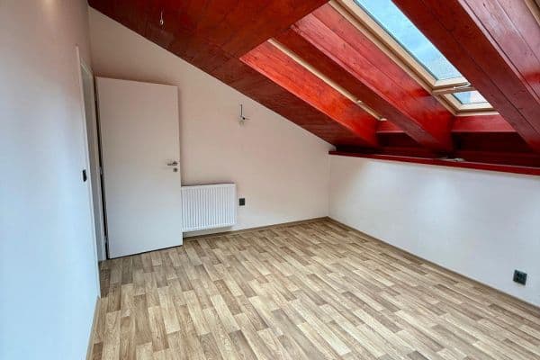 Pronájem bytu Garsoniéra 15 m², Radlická, Praha Pronájem bytu Garsoniéra 15 m², Radlická, Praha
