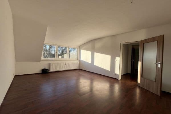 Pronájem bytu 3+1 74 m², Scheppmannskamp 9, Essen Pronájem bytu 3+1 74 m², Scheppmannskamp 9, Essen