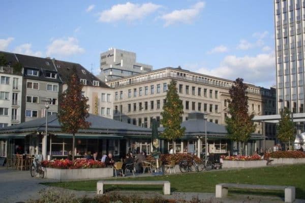 Prodej bytu 4+1 122 m², Florastraße, Düsseldorf, Severní Porýní-Vestfálsko Prodej bytu 4+1 122 m², Florastraße, Düsseldorf, Severní Porýní-Vestfálsko