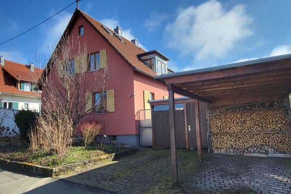 Prodej domu 171 m², pozemek 527 m², Nürtingen Prodej domu 171 m², pozemek 527 m², Nürtingen