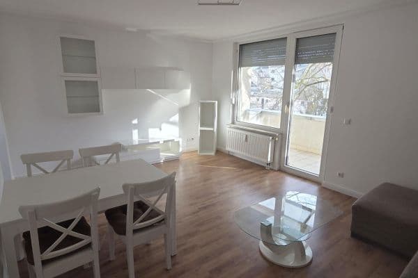 Pronájem bytu 2+1 57 m², Köln, Severní Porýní-Vestfálsko Pronájem bytu 2+1 57 m², Köln, Severní Porýní-Vestfálsko