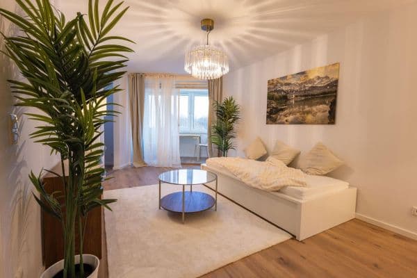 Pronájem bytu 1+1 30 m², Westendstraße 272, München, Bavorsko Pronájem bytu 1+1 30 m², Westendstraße 272, München, Bavorsko