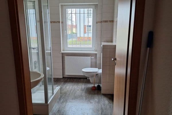 Pronájem bytu 3+1 65 m², Freienwalder Str 39, Eberswalde, Braniborsko Pronájem bytu 3+1 65 m², Freienwalder Str 39, Eberswalde, Braniborsko