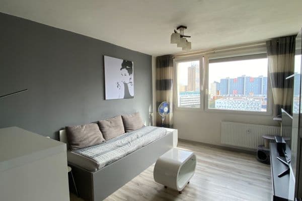 Pronájem bytu 2+kk 46 m², Poznaňská, Praha Pronájem bytu 2+kk 46 m², Poznaňská, Praha