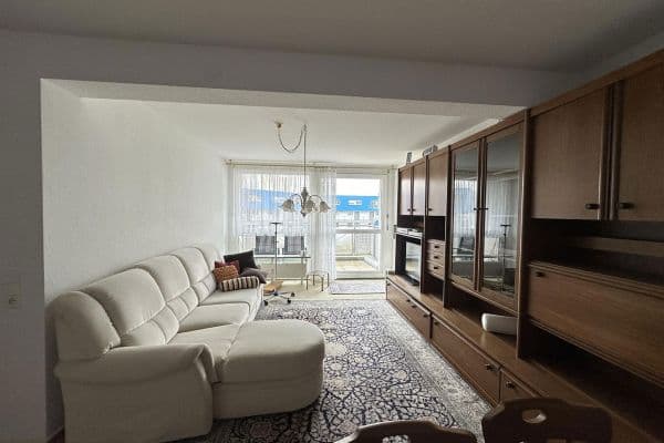 Pronájem bytu 3+1 72 m², Graugansstraße 34, Stuttgart Pronájem bytu 3+1 72 m², Graugansstraße 34, Stuttgart