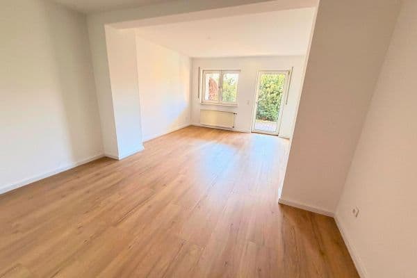 Pronájem bytu 2+1 58 m², Kleinwallstadt Pronájem bytu 2+1 58 m², Kleinwallstadt