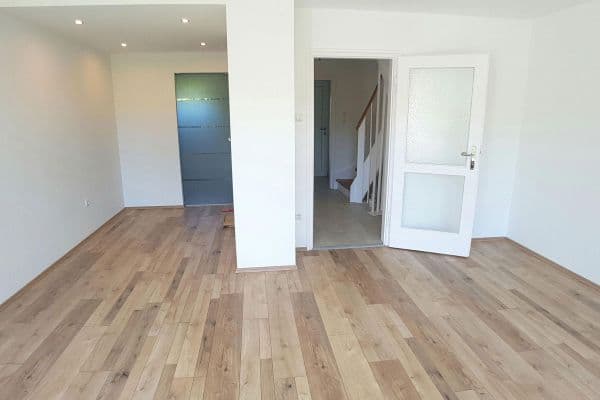 Prodej domu 100 m², pozemek 105 m², München, Bavorsko Prodej domu 100 m², pozemek 105 m², München, Bavorsko