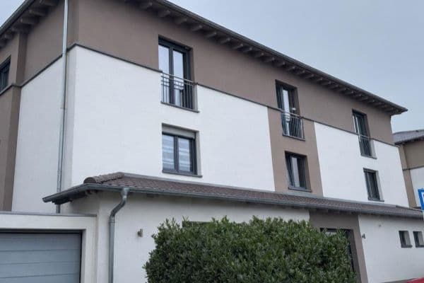 Pronájem bytu 3+1 100 m², Edenkoben Pronájem bytu 3+1 100 m², Edenkoben