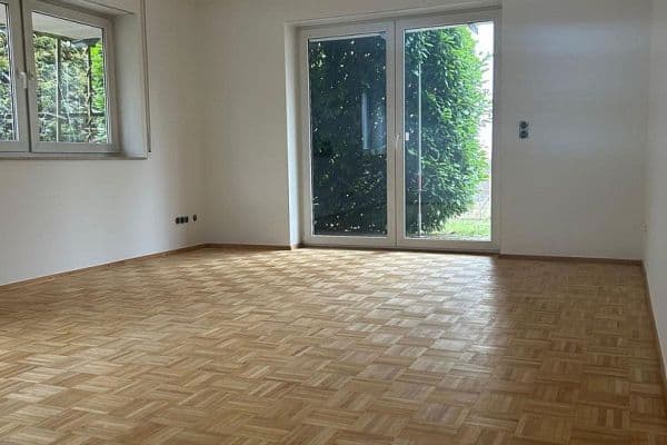 Pronájem bytu 2+1 83 m², Schlüchtern Pronájem bytu 2+1 83 m², Schlüchtern