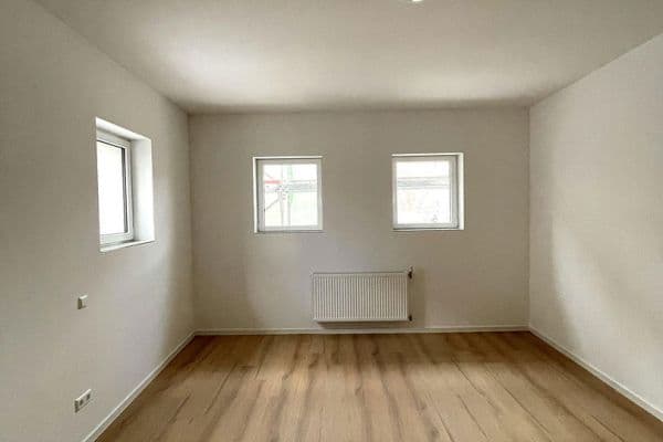 Pronájem bytu 2+1 75 m², Mühlstr. 45, Kaiserlautern, Porýní-Falc Pronájem bytu 2+1 75 m², Mühlstr. 45, Kaiserlautern, Porýní-Falc