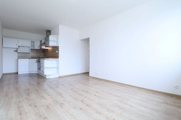 Pronájem bytu 2+kk 39 m², Masarykova, Pronájem bytu 2+kk 39 m², Masarykova,