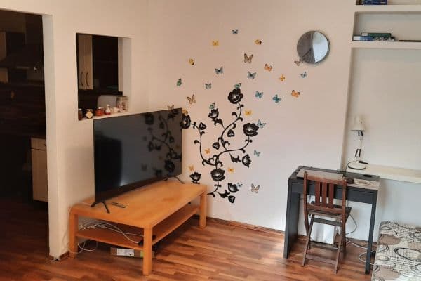 Pronájem bytu 1+1 35 m², Votroubkova, Brno Pronájem bytu 1+1 35 m², Votroubkova, Brno