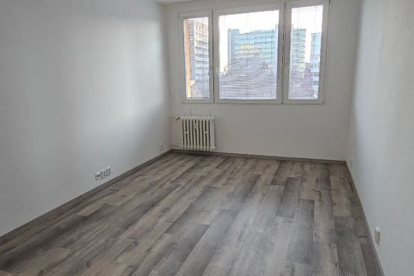 Pronájem bytu 2+kk 43 m², Bítovská, Praha Pronájem bytu 2+kk 43 m², Bítovská, Praha