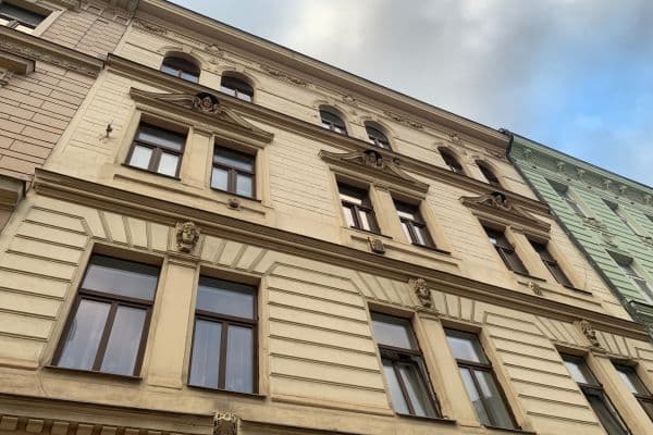 Pronájem bytu 2+kk 47 m², Hartigova, Praha Pronájem bytu 2+kk 47 m², Hartigova, Praha