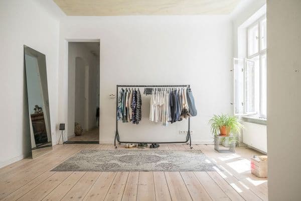 Prodej bytu 2+1 56 m², Hermannstraße 56, Berlin, Berlín Prodej bytu 2+1 56 m², Hermannstraße 56, Berlin, Berlín