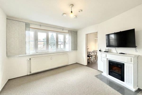 Pronájem bytu 2+1 35 m², Küsterstr. 6, Hannover Pronájem bytu 2+1 35 m², Küsterstr. 6, Hannover