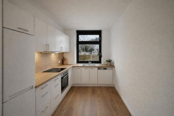 Pronájem bytu 3+1 74 m², Essen, Severní Porýní-Vestfálsko Pronájem bytu 3+1 74 m², Essen, Severní Porýní-Vestfálsko