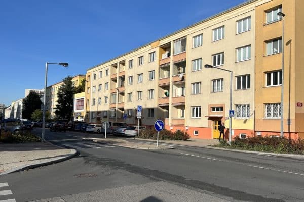 Prodej bytu 3+1 71 m², Antala Staška, Praha Prodej bytu 3+1 71 m², Antala Staška, Praha