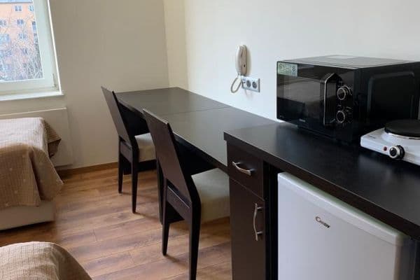 Pronájem bytu 1+kk 23 m², Suchdolské náměstí, Praha Pronájem bytu 1+kk 23 m², Suchdolské náměstí, Praha