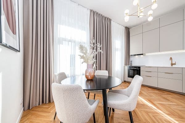Prodej bytu 2+kk 51 m², Chodská, Praha Prodej bytu 2+kk 51 m², Chodská, Praha