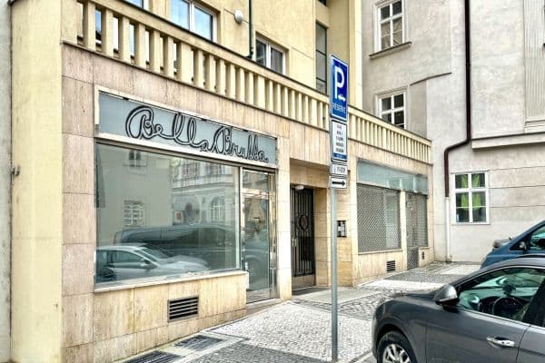 Pronájem nebytového prostoru 107 m², Vlašská, Praha Pronájem nebytového prostoru 107 m², Vlašská, Praha