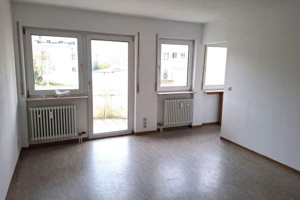 Pronájem bytu 1+1 30 m², Hirschstr. 36, Karlsruhe Pronájem bytu 1+1 30 m², Hirschstr. 36, Karlsruhe