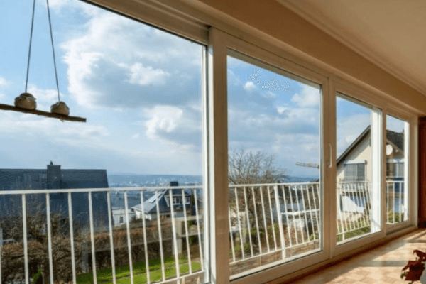 Prodej domu 234 m², pozemek 536 m², Klausenbergweg 30a, Koblenz Prodej domu 234 m², pozemek 536 m², Klausenbergweg 30a, Koblenz