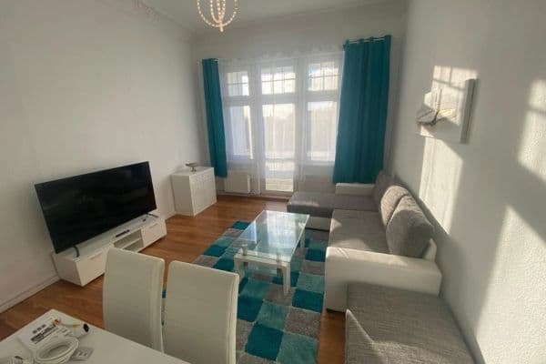 Pronájem bytu 3+1 90 m², Körnerstrasse 47, Berlin, Berlín Pronájem bytu 3+1 90 m², Körnerstrasse 47, Berlin, Berlín