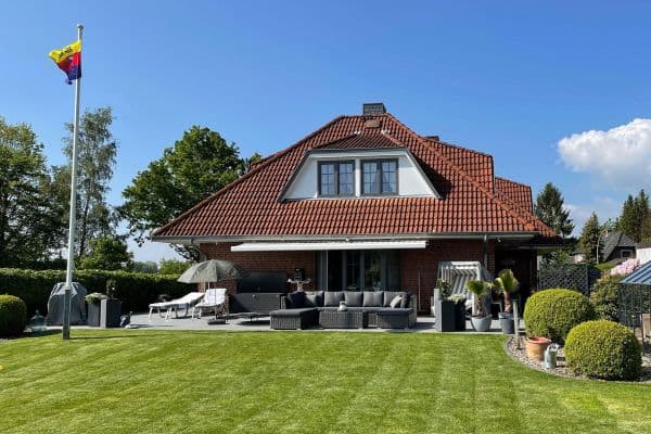 Prodej domu 113 m², pozemek 800 m², Rellingen Prodej domu 113 m², pozemek 800 m², Rellingen