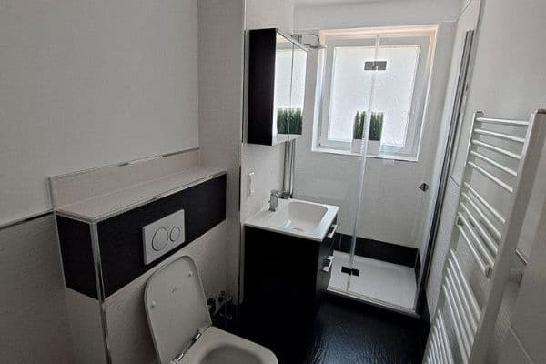 Prodej bytu 3+1 67 m², Lausanner Straße 127-131, Bremen, Bremen Prodej bytu 3+1 67 m², Lausanner Straße 127-131, Bremen, Bremen