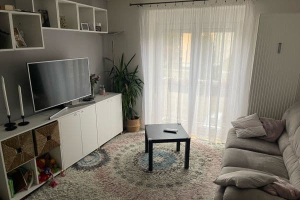 Pronájem bytu 2+1 45 m², Sevastopolská, Kladno Pronájem bytu 2+1 45 m², Sevastopolská, Kladno
